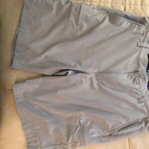 izod swingflex mens golf shorts